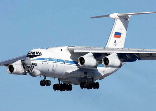 Máy bay vận tải IL-76 do Nga chế tạo